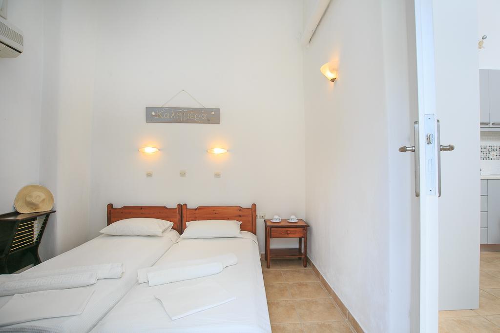 Paros Rita Studios Piso Livadi Bilik gambar
